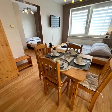 Homestay szállás Zachary Ostrowo