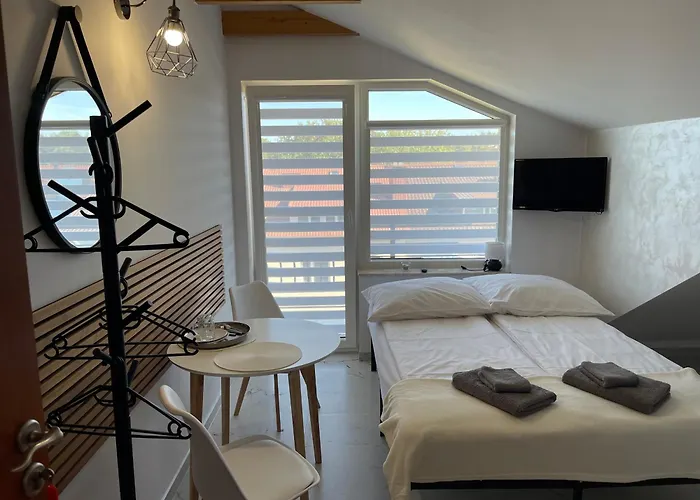 Zachary Homestay szállás *